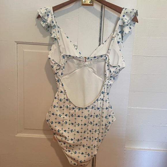 New Hutch Cala One Piece Swimsuit size Large - Picture 8 of 12